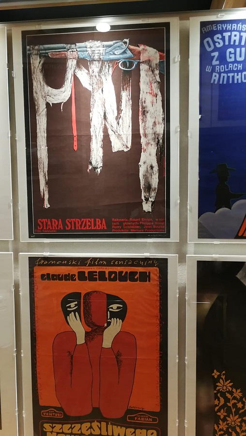kolorowe plakaty